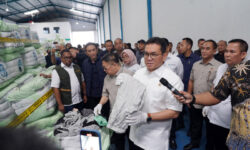Sinergi Kemendag, BIN, dan BAIS TNI Amankan Tekstil Impor Diduga Ilegal Rp112,35 Miliar