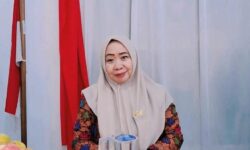 Antara Proklamasi dan Kesetaraan: Wajah Perempuan dalam Delapan Dekade