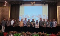 Kredit Industri Padat Karya Bagian dari Paket Kebijakan Ekonomi untuk Kesejahteraan