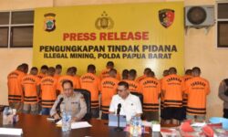 Polisi Ringkus Pelaku Praktik Tambang Emas Ilegal di Manokwari