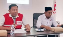 PMI Nunukan Himpun Donasi R49 Juta dan 152 Kardus Pakaian untuk Korban Kebakaran Mansalong