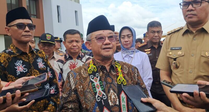 Pelajar Jangan Menjadi Manusia “Kelelawar”