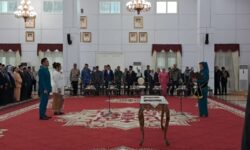 Angela Idang Belawan-Mega Perta Marten Jabat Bunda Paud dan Ketua TP PKK 2025-2030