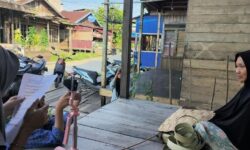 Tradisi Anyaman Sahung Jadi Inspirasi Film Dokumenter Karya Siswa SMPN 1 Kenohan