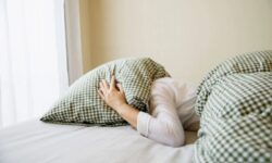 Tidur Kurang dari 8 Jam, Ini yang  Terjadi pada Tekanan Darah