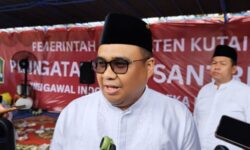 Seluruh Warga Kukar Bisa Berobat Gratis, Cukup Tunjukkan KTP