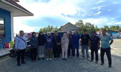 Makan Bakso ke Sebatik, 8 Warga Malaysia Diamankan Imigrasi