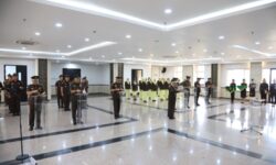 Kajati Kaltim Lantik Delapan Pejabat Baru