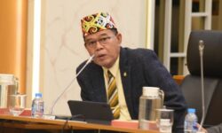 Penurunan Harga Pupuk 20 Persen Perlu Diimbangi Pengawasan