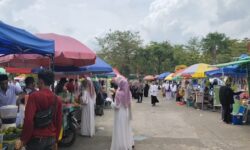 Hari Santri Nasional 2025 di Kukar Jadi Berkah Besar bagi Pelaku UMKM Lokal