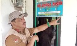 Pemasangan Stiker Keluarga Miskin Efektif Turunkan Angka Kemiskinan di Kaltim