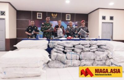 TNI AL di Nunukan Gagalkan Penyelundupan 1.380 Pasang Sepatu Ilegal Malaysia