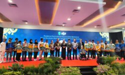 747 Atlet dan Pelatih Kaltim Terima Penghargaan Rp80 Miliar dari Gubernur Rudy Mas’ud