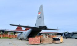 Presiden Perintahkan Percepat Pengiriman Bantuan ke Tiga Provinsi di Sumatera Terdampak Bencana