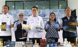 BPOM-Polisi Sita Barang Senilai Rp2,74 Miliar dari Gudang Farmasi Ilegal
