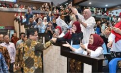 Purbaya Paparkan Strategi Ciptakan Pertumbuhan Lebih Cepat di Universitas Airlangga