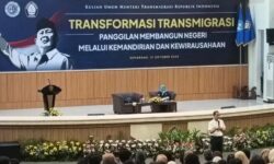 Transmigrasi Bukan Sekadar Mindahkan Penduduk
