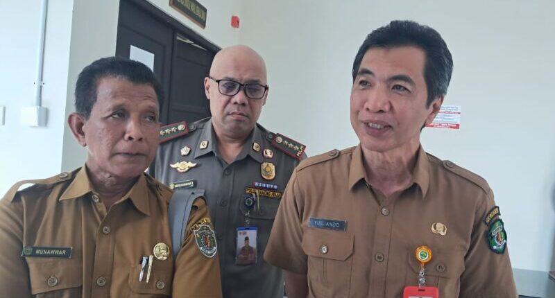 Tongkang Kapasitas di Atas 200 Feet Dilarang Ngolong di Jembatan Mahulu