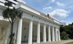 Masuk Singapura Secara Ilegal, Kemlu Selidiki 6 WNI yang Ditangkap