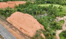 Lelang Terbuka Bauksit Tingkatkan Penerimaan Negara