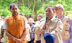 Prabowo Tinjau Wilayah Bencana di Bener Meriah