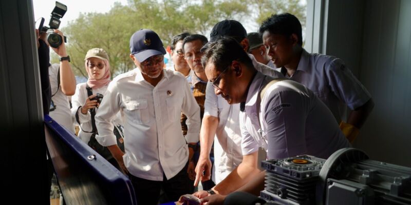 Kampung Nelayan Merah Putih Dilengkapi Gudang Beku Sampai Bengkel Kapal