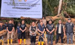 Ungkap Asal Kayu Gelondongan, Bareskrim Polri Ambil 27 Sampel Kayu di DAS Garoga Tapanuli Utara