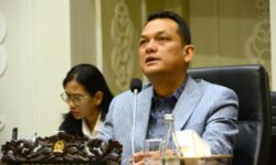 Martin Manurung: Penyusunan RUU Komoditas Strategis Libatkan Masukan Publik Secara Inklusif