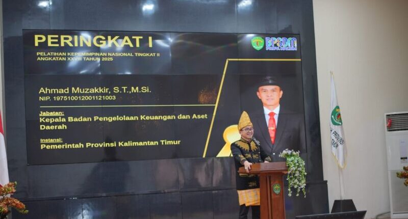 Kepala BPKAD Kaltim Ahmad Muzakkir Raih Nilai Terbaik Pertama di PKN Tingkat II Angkatan 28