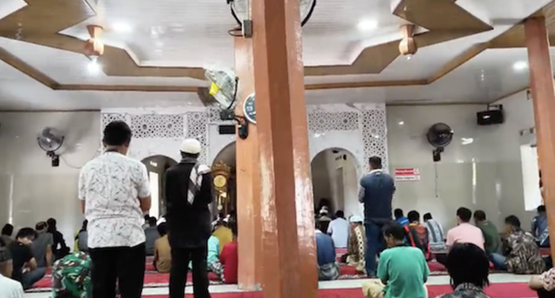 35 Genset Bantu Pulihkan Listrik Palembayan Kabupaten Agam