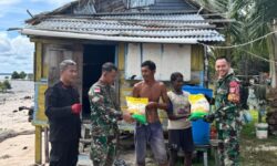Lapas Nunukan Bersama TNI AD Bakti Sosial dan Bagikan Sembako ke Masyarakat Pedalaman