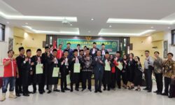 Resmi Dilantik, 17 Advokat Ferari Diminta Junjung Nilai Profesional Religius