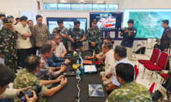 Wamen ESDM Pantau Pengiriman Bantuan Logistik bagi Korban Bencana di Sumatra