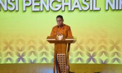 Wamen Yuliot Ungkap Nilai Tambah Hilirisasi Di Forum DPRD Penghasil Nikel