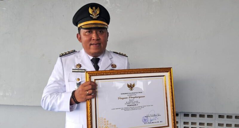 Kisah Inspiratif Muhammad Arfah, Camat Terbaik Bawa Pulang Emas 20 Gram dari Rudy Mas’ud