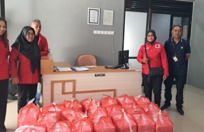 Sambangi Lansia Terlantar di Samarinda, PDIP Tegaskan Kerja Nyata Buat Rakyat