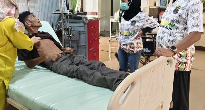 Irwan Sabri Fasilitasi Udin Berobat ke RSUD Nunukan