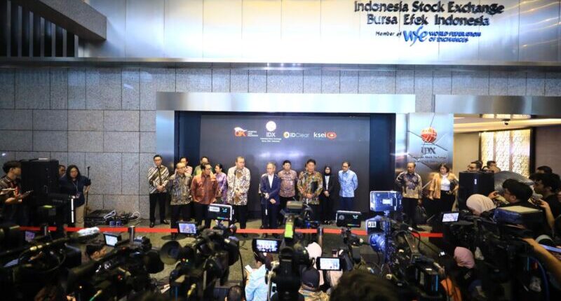 Mahendra Siregar: OJK Komitmen Perkuat Transparansi dan Integritas Pasar Modal