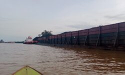 Perdagangan Batubara Ilegal di Kaltim Diduga Rugikan Negara Rp1,8 Triliun