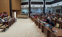 Komisi II DPRD Samarinda Janjikan Pemilik SKTUB Belum Terdata Tempati Kios di Pasar Pagi Paling Lambat 18 Februari