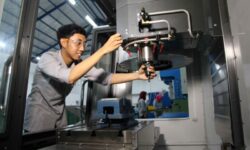 Kemenperin Adopsi Sistem Swiss untuk Perkuat Praktik Kerja Industri Vokasi