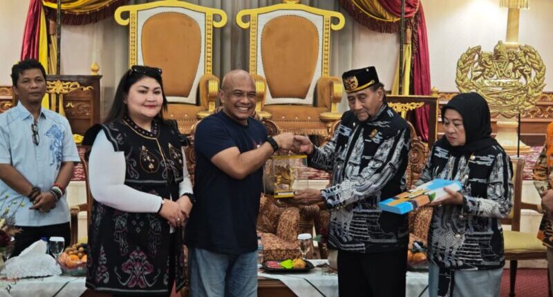 Empat Hari di Bumi Etam, Wakapolda Kaltim Sowan ke Sultan Kutai