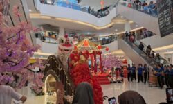 Atraksi Barongsai Pukau Pengunjung Festival Big Lunar di Bigmall Samarinda