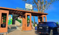 Paket Buka Puasa di De Boekit Riverside Mulai Rp145 ribu, Makan Sepuasnya Plus Foto Bareng Kuda