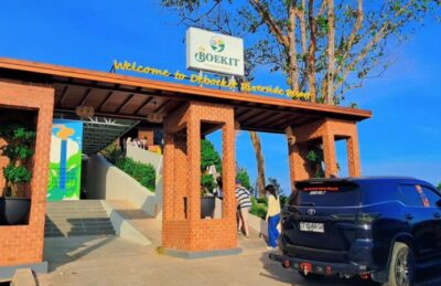 Paket Buka Puasa di De Boekit Riverside Mulai Rp145 ribu, Makan Sepuasnya Plus Foto Bareng Kuda