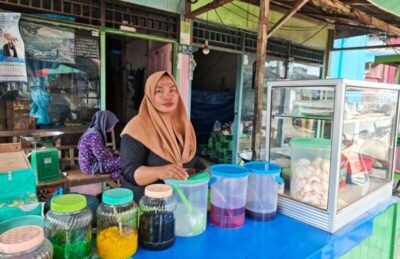Tiga Tahun Tak Bertemu Anak, Kisah Haru Ibu Penjual Gado-gado di Kota Raja