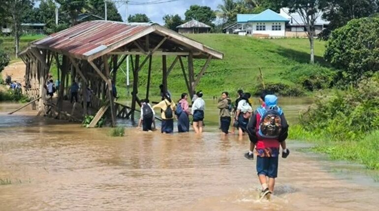 Krayan Dilanda Banjir, Pelajar Diliburkan