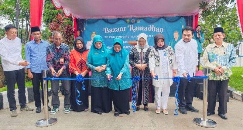 TP PKK Kaltim Buka Bazar Ramadan