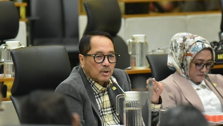 PT Agrinas Impor Pik-up CBU 105 Ribu Unit dari India, Firman Soebagyo Curigai Ada Kepentingan Tersembunyi