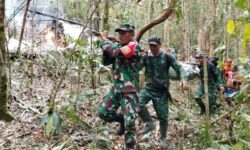 Gerak Cepat Kodim Nunukan Evakuasi Pilot Pesawat Jatuh di Krayan